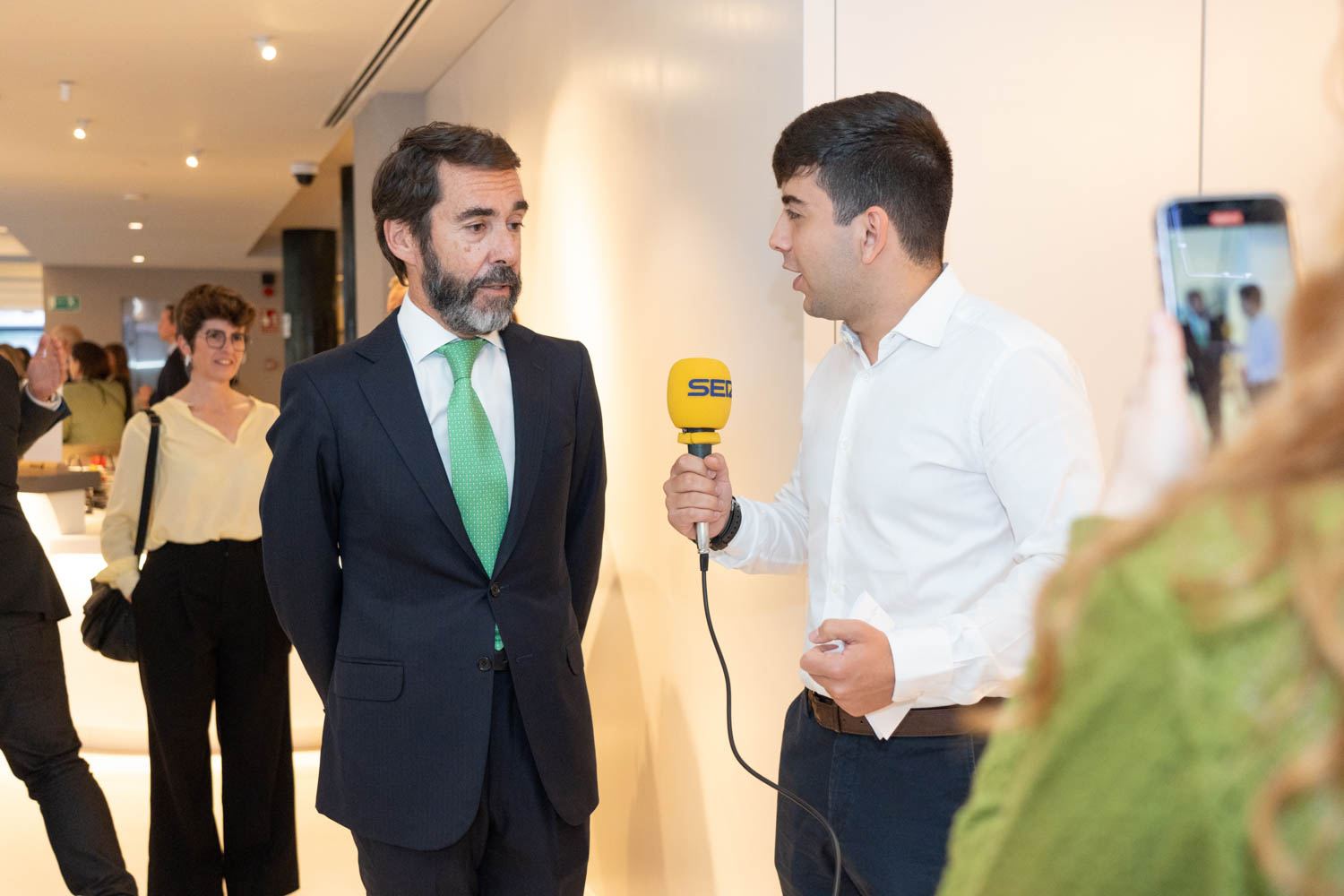 Bilbao 11-06-2024 La Cadena SER en Euskadi junto a BBK han entregado hoy sus galardones anuales a las entidades y organizaciones ganadoras de la Segunda Edición de los Premios ODS, que tienen como objetivo objetivo dar visibilidad y reconocer la labor de personas, empresas y organizaciones que contribuyen en la consecución de los Objetivos de Desarrollo Sostenible. © MITXI